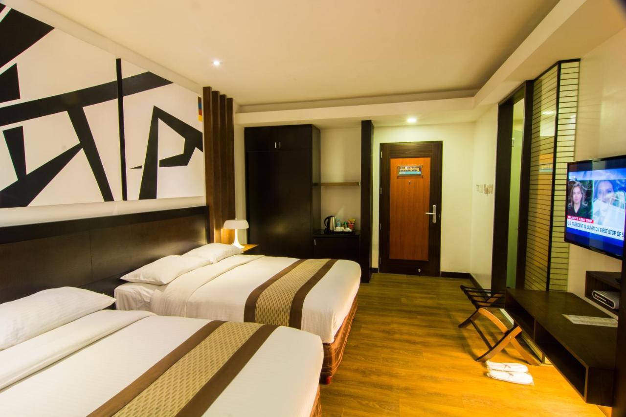 Century Hotel Angeles Eksteriør billede